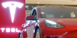 Tesla stijgt met 7% na verpletterende schattingen om 308.600 voertuigen te leveren in het 4e kwartaal